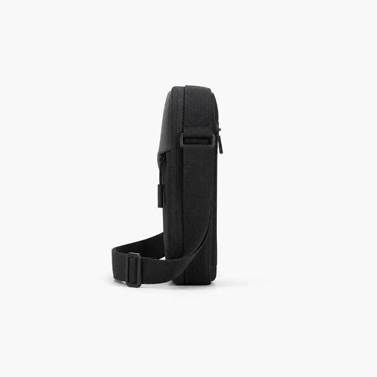 The Sunday Avenue Black Compact Active Waist Bag - Monty