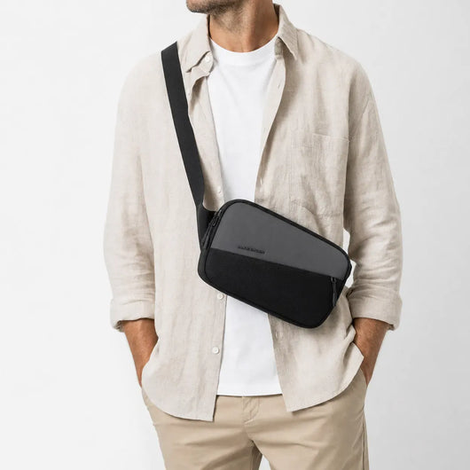 The Sunday Avenue Black Compact Active Waist Bag - Monty