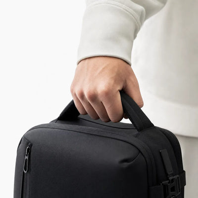 The Sunday Avenue Black Compressible Travel Backpack - Hadley