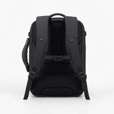 The Sunday Avenue Black Compressible Travel Backpack - Hadley