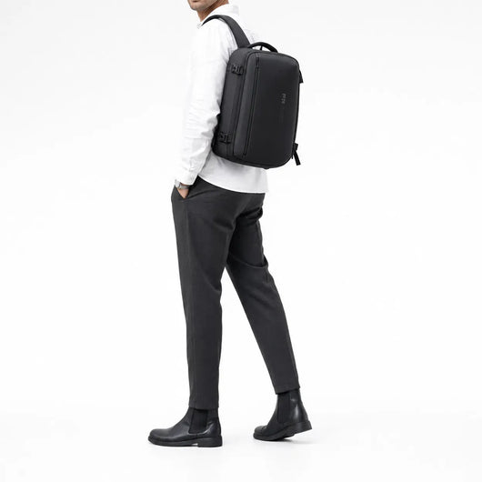 The Sunday Avenue Black Compressible Travel Backpack - Hadley