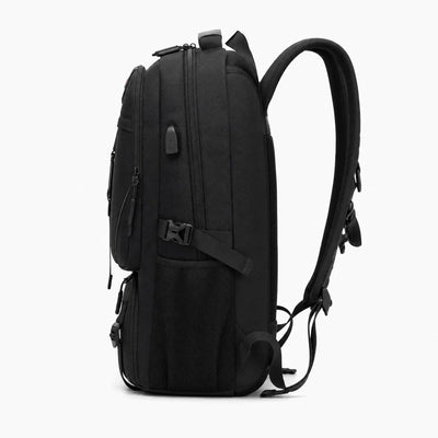 The Sunday Avenue Black Large Flight-Approved Backpack - Eden