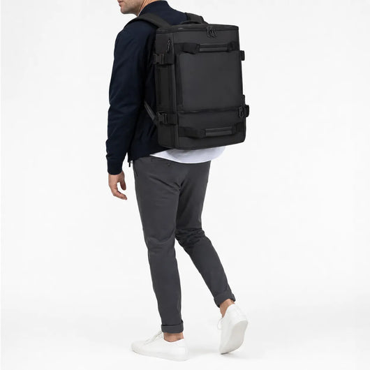 The Sunday Avenue Cabin Backpack Flight Approved - Indigo