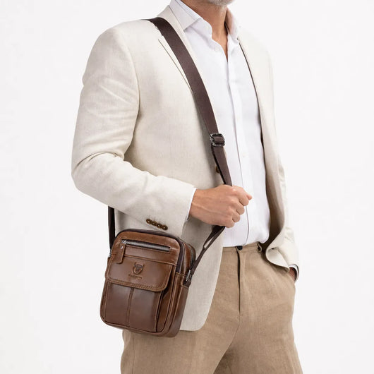 The Sunday Avenue Compact Messenger Bag - Barnaby for Everyday