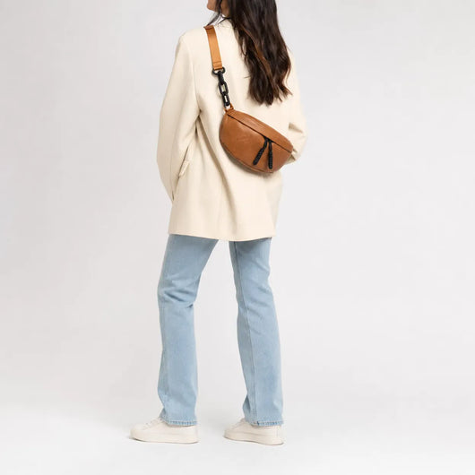 The Sunday Avenue Compact Waist Bag - Scarlett
