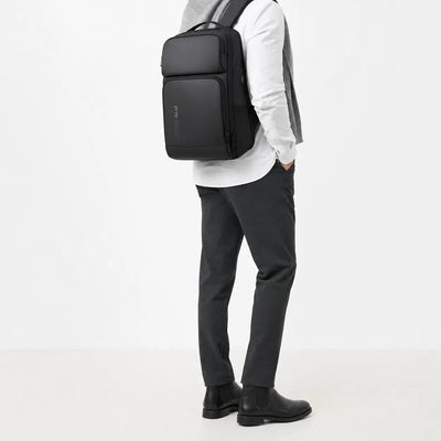 The Sunday Avenue Men's Work Backpack - Laurence for Travel