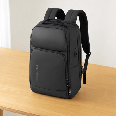 The Sunday Avenue Men's Work Backpack - Laurence for Travel