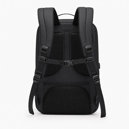 The Sunday Avenue Men's Work Backpack - Laurence for Travel