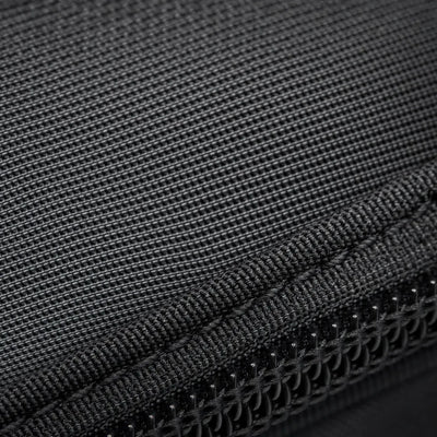 The Sunday Avenue Messenger Bag Laptop Protection - Alistair