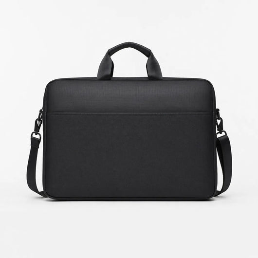 The Sunday Avenue Messenger Bag Laptop Protection - Alistair