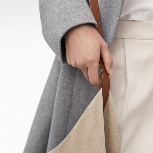 The Sunday Avenue Messenger Bag Work Travel - Linden