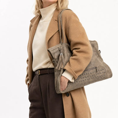The Sunday Avenue Oversized Work Tote - Gwendolyn
