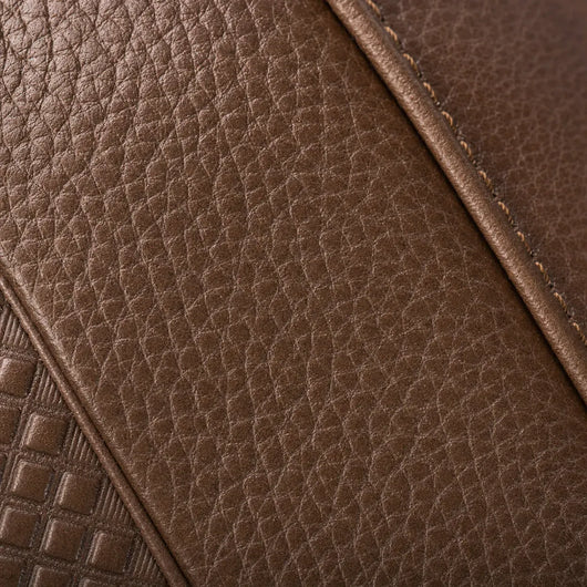 The Sunday Avenue Refined Daily Messenger - Finn