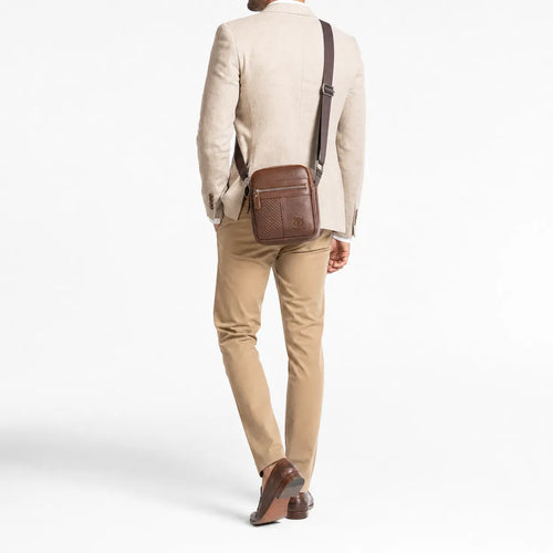 Refined Daily Messenger - Finn
