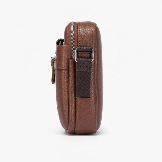 The Sunday Avenue Refined Daily Messenger - Finn