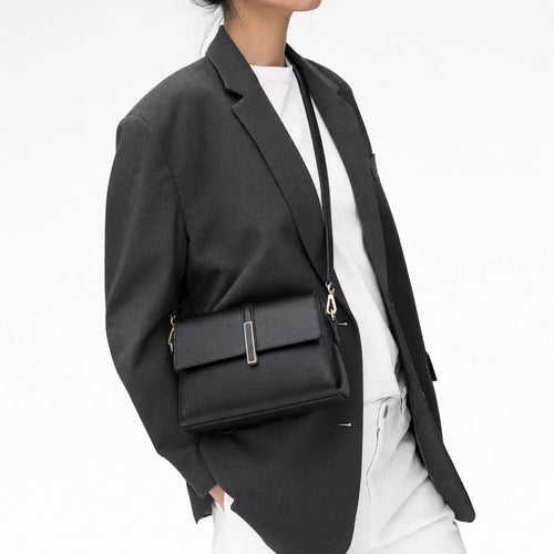 Shoulder Bag Everyday Elegance - Cecily