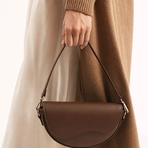 Sleek Waist Bag - Yasmin
