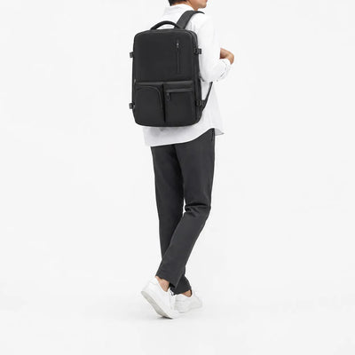 The Sunday Avenue Spacious Work Backpack - Kitty